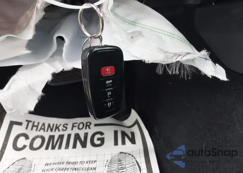 2018 Toyota Camry Le из США, поврежденный, VIN 4T1B31HK6JU505641